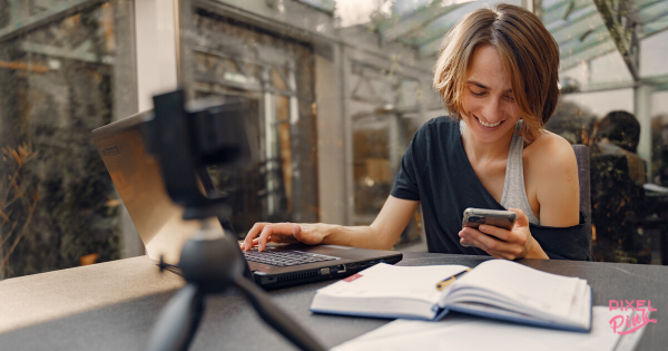 Dez dicas para se apresentar bem em reuniões on-line, vídeos e lives